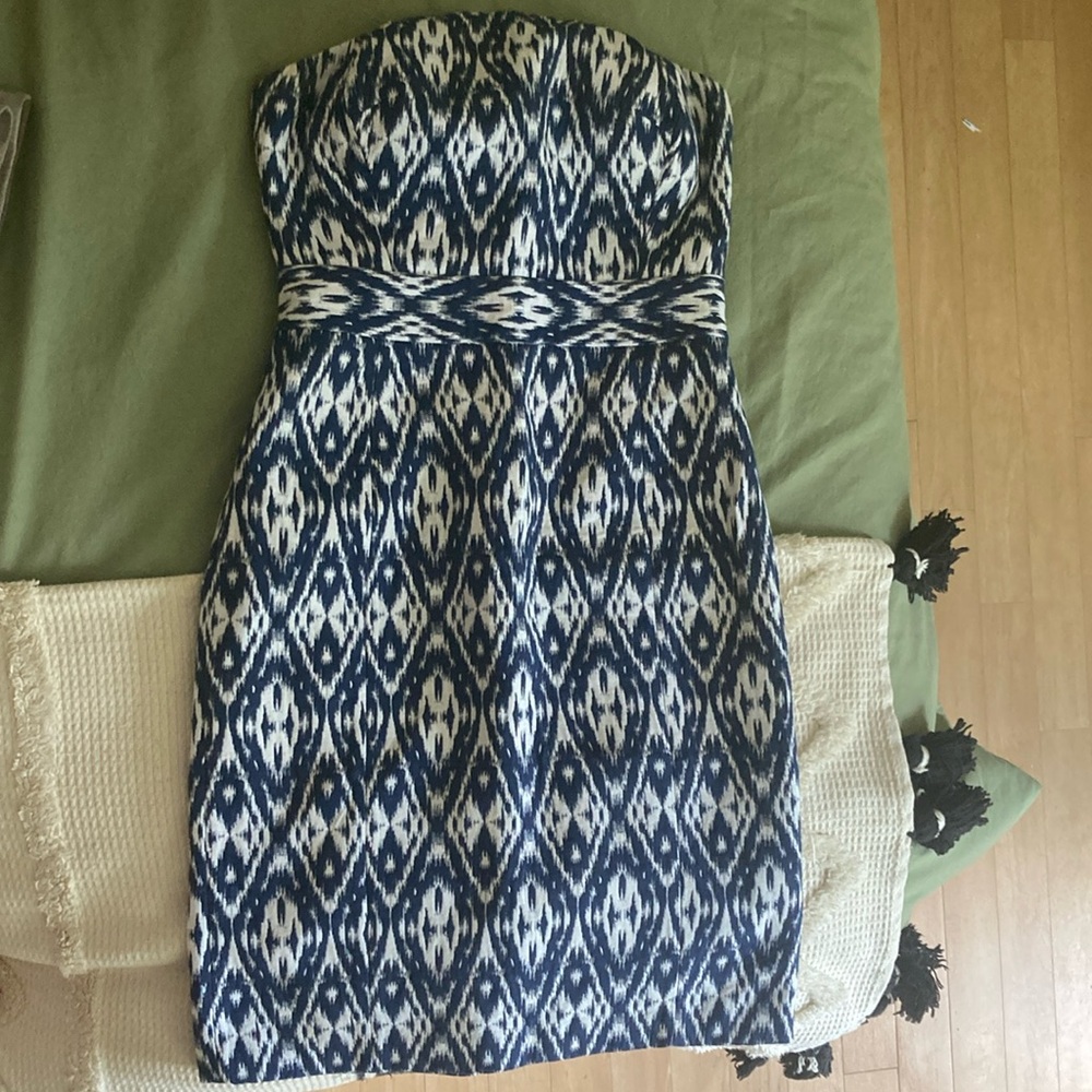 Banana Republic Strapless Navy and White Ikat Dress